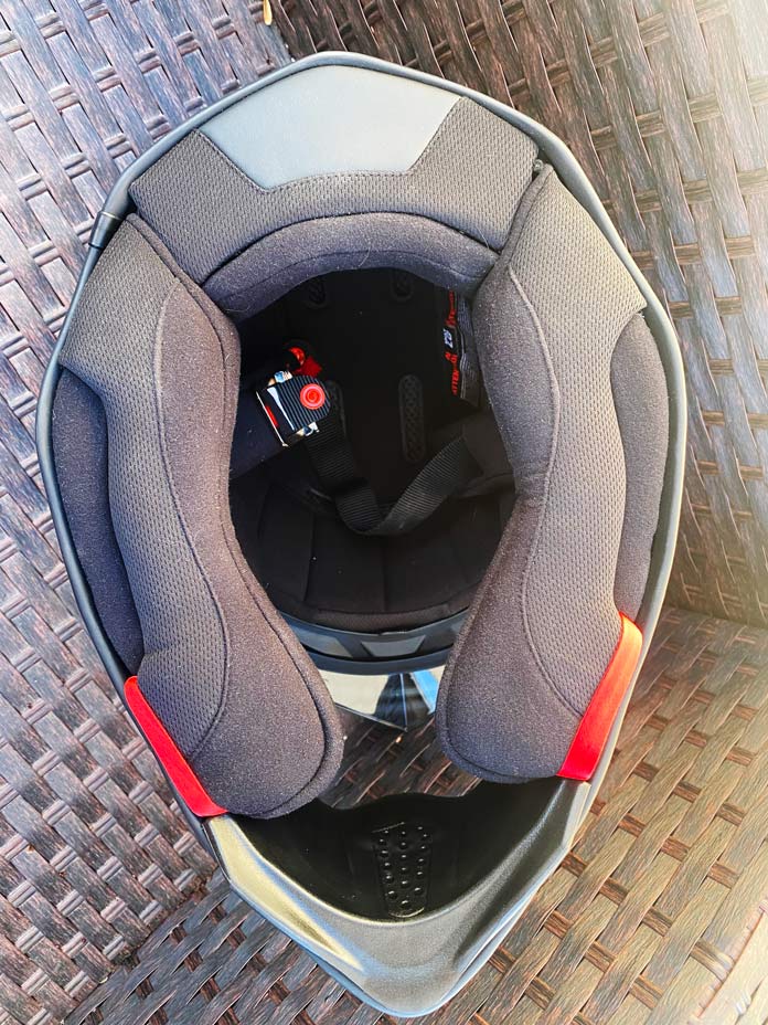 Firstgear Hyperion Carbone Caste Review