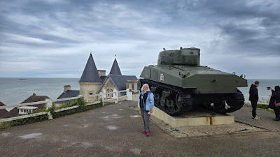, Moto, Une excursion aux plages de débarquement du jour J