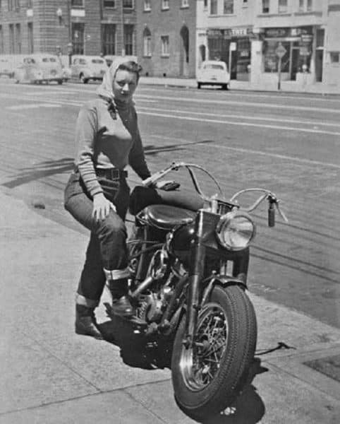 Moto-Sauver-Harley-Davidson-nous-pouvons-vous-aider-bikernetcom