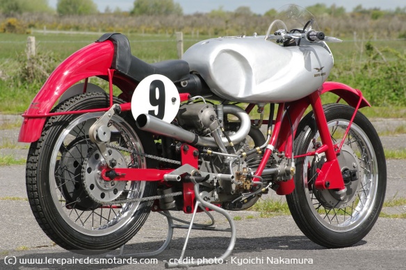 Si une douzaine de motos ont été construites, les exemplaires sont aujourd'hui très rares