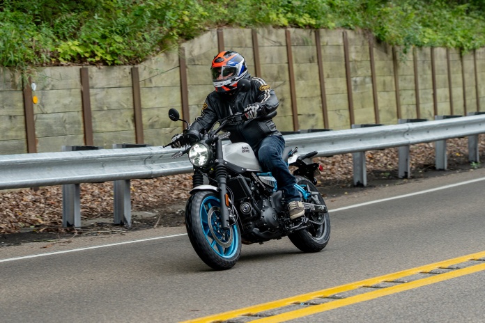 2025 Royal Enfield Guerrilla 450 Review