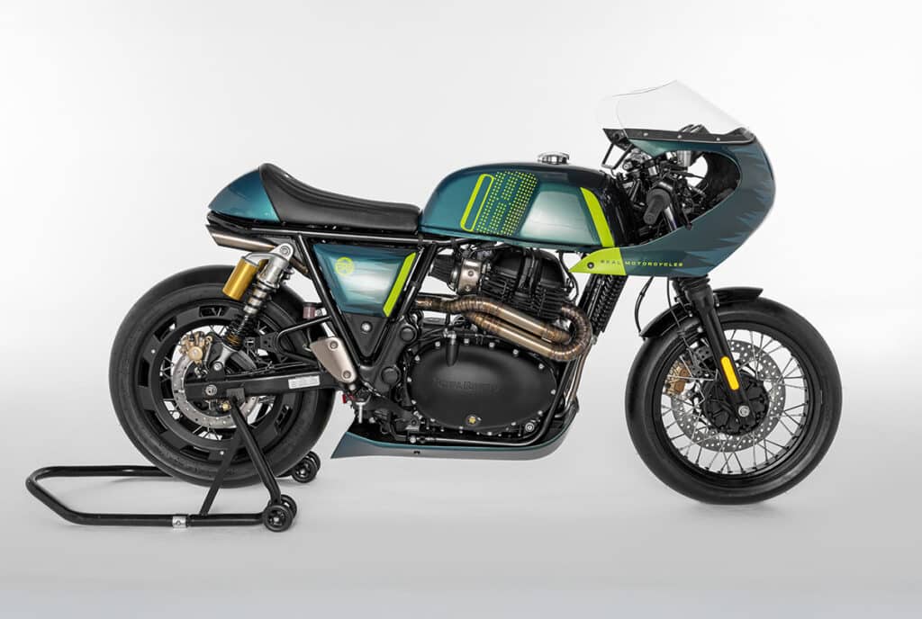 Moto-Foler-le-drapeau-la-construction-personnalisee-de-Royal-Enfield