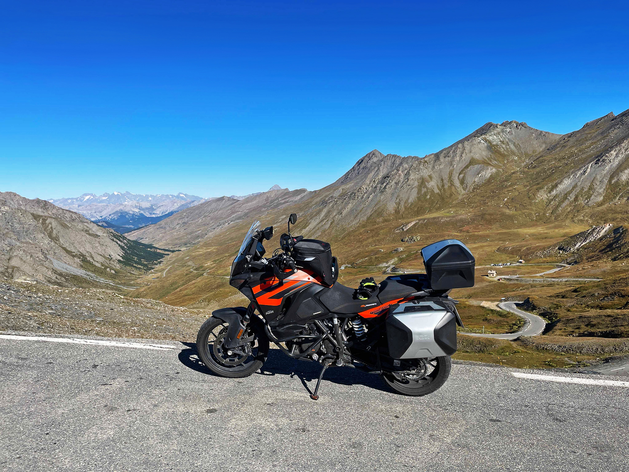 IMG 2434 2048 2 2019 KTM 1290 Super Adventure S au Col D'Agnell