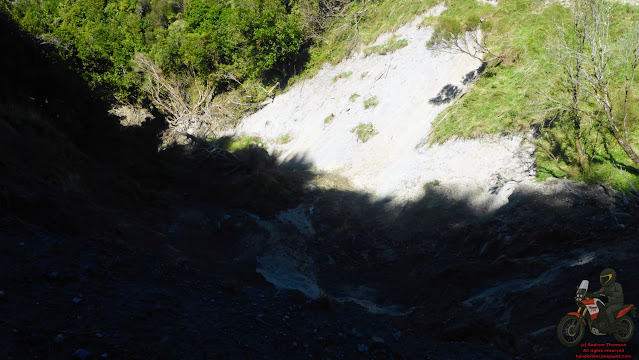 , Moto : Bandit Rider : Préambule de Puketoi