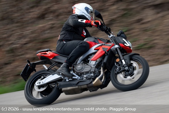 Aprilia Tuono 457 Aprilia Tuono 457