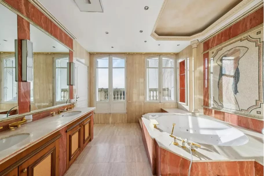 Neuilly Sur Seine Hotel Particulier Roi Maroc Vente Salle De Bain